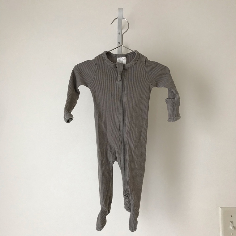 Mebie Baby Grey Ribbed Footed Zipper One Piece